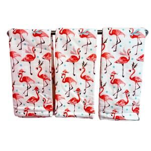 Flamingo Christmas Holiday Santa Reindeer Antlers Set of 3 Hand Towels NEW Tags